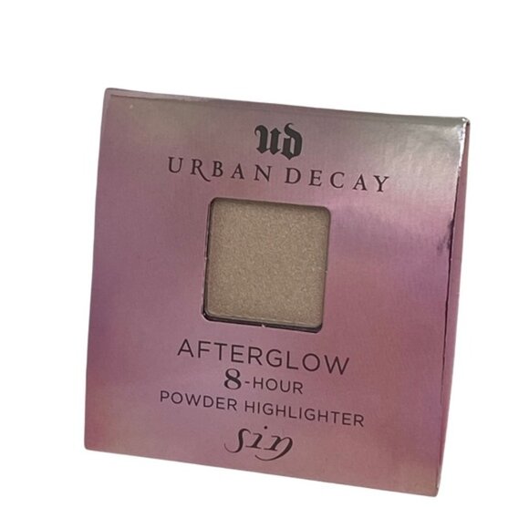🐥Urban Decay Afterglow 8-Hour Powder Highlighter in Sin 0.08 oz Travel - Picture 1 of 2